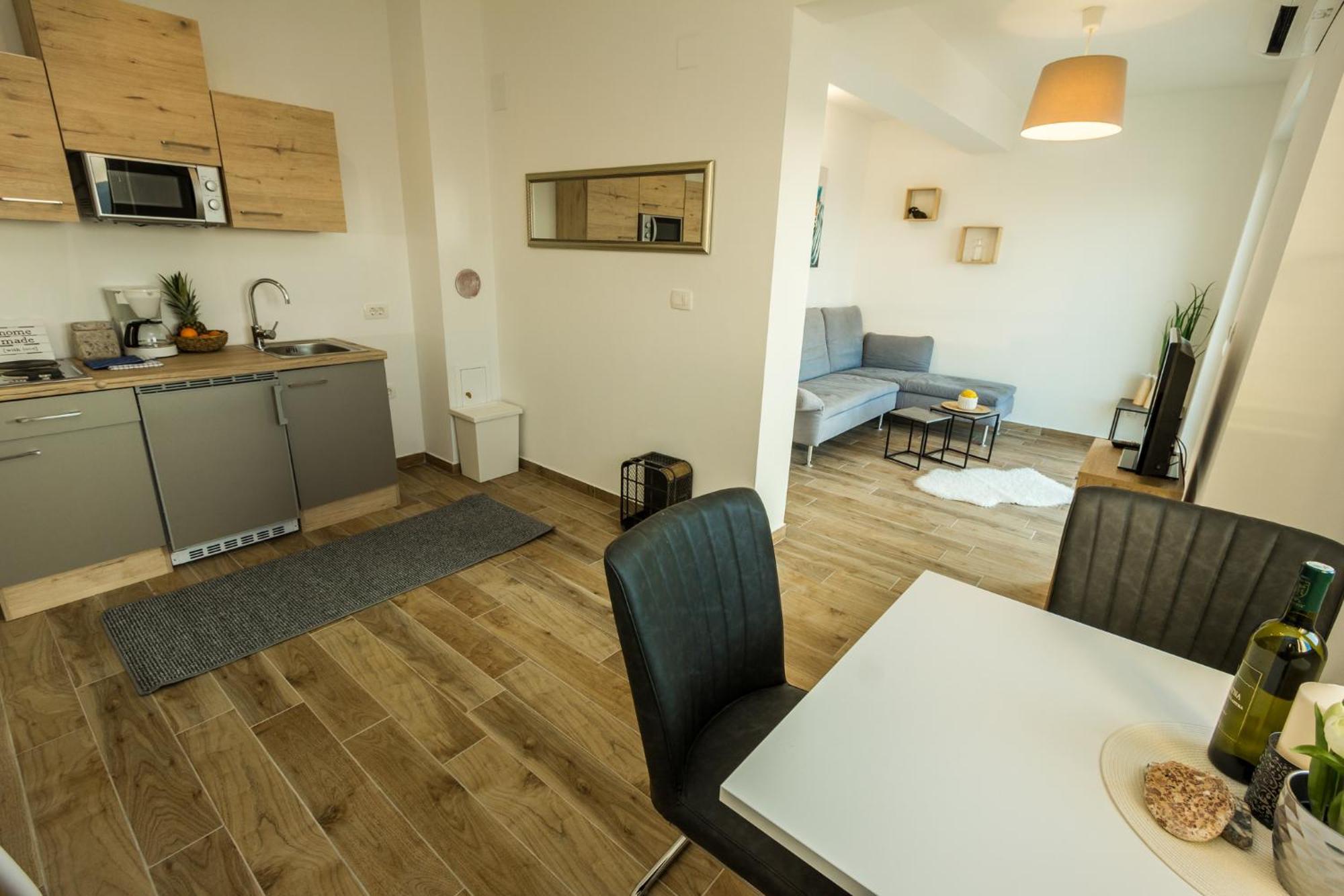2Bfree Apartments Stinica Dış mekan fotoğraf