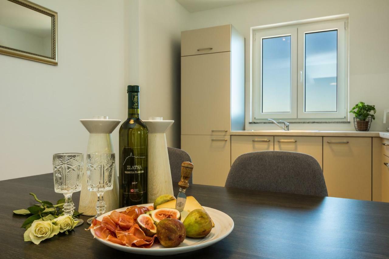 2Bfree Apartments Stinica Dış mekan fotoğraf